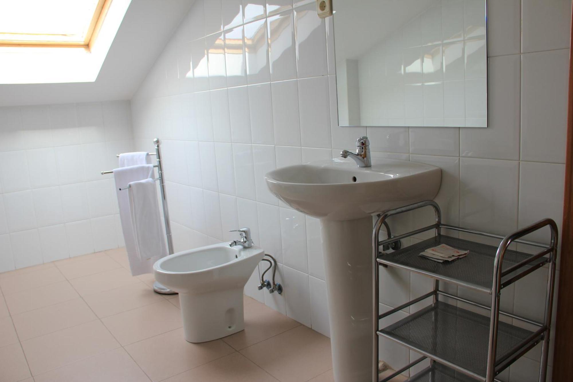 La Ermita Hotel Brunete Room photo